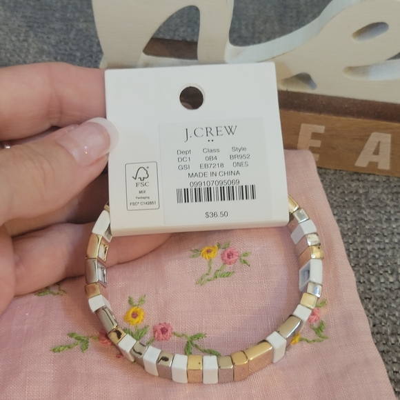 Jcrew stretch bracelet - Picture 3 of 8